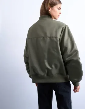Bomber Tsava Otw