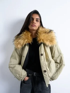 Bomber Tselly Otw