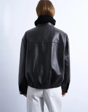 Bomber Tsolivia Otw