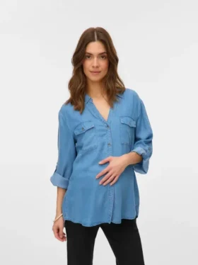 Camicia dal taglio ampio con colletto classico