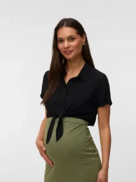 Camicia dal taglio regolare con colletto classico