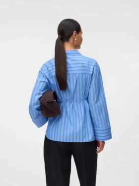Camicia dal taglio regolare con colletto classico