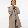 Cappotto con cappuccio