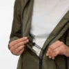 Cappotto con collo alto e polsini elasticizzati Cappotto con collo alto e polsini elasticizzati