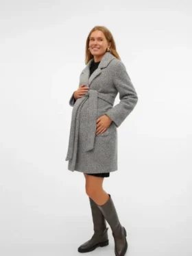 Cappotto con scollo a V