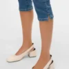 Capri Vmelly a vita media e vestibilità slim