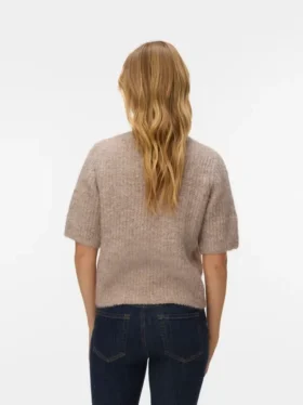 Fantastico pullover di maglieria