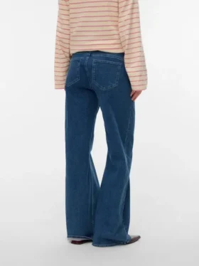 Jeans a gamba larga