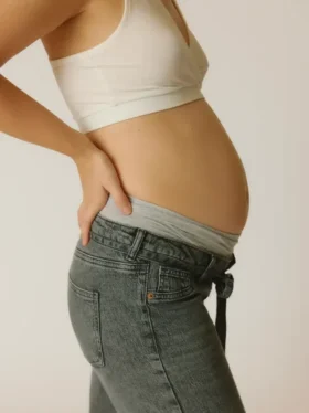 Jeans a gamba larga