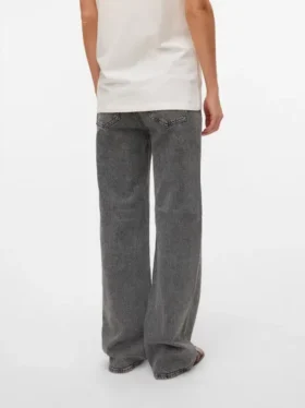 Jeans a gamba larga