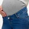 Jeans a vestibilità dritta
