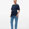 Jeans a vestibilità regolare con vita media