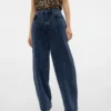Jeans a vita alta e dal taglio a palloncino Vmollie
