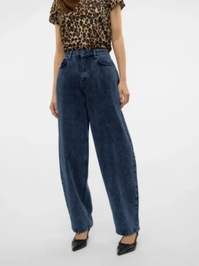 Jeans a vita alta e dal taglio a palloncino Vmollie