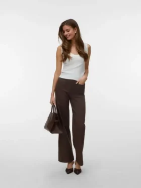 Jeans a vita alta e gamba larga Vmkayla