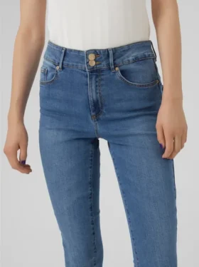 Jeans a vita alta e taglio svasato VMSophia
