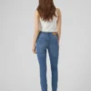 Jeans a vita alta e taglio svasato VMSophia