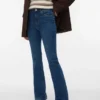 Jeans a vita alta e taglio svasato Vmtanna