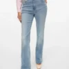 Jeans a vita alta e taglio svasato Vmtanna