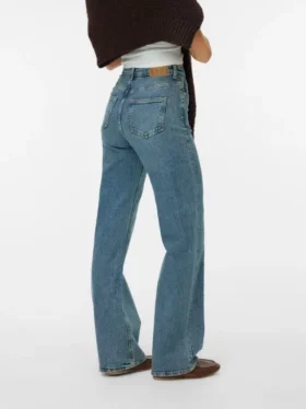 Jeans a vita alta e vestibilità ampia Vmtessa