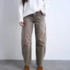 Jeans a vita alta e vestibilità Barrel Fit di Tsbarrel
