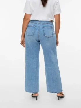 Jeans a vita alta e vestibilità dritta Vmctessa