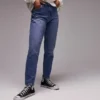 Jeans a vita alta e vestibilità “mom” di Topshop