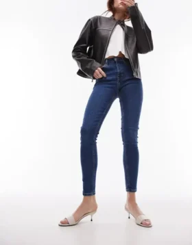 Jeans a vita alta e vestibilità skinny di Topshop