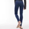 Jeans a vita alta e vestibilità skinny di Topshop