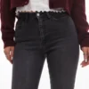 Jeans a vita alta e vestibilità skinny di Topshop