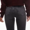 Jeans a vita alta e vestibilità skinny di Topshop
