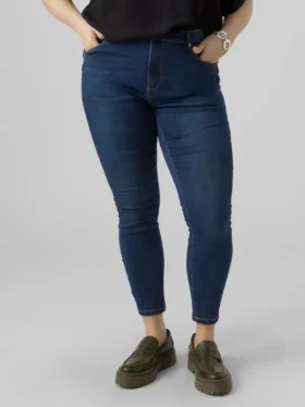 Jeans a vita alta e vestibilità skinny VMSophia