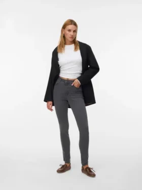 Jeans a vita alta e vestibilità skinny VMSophia