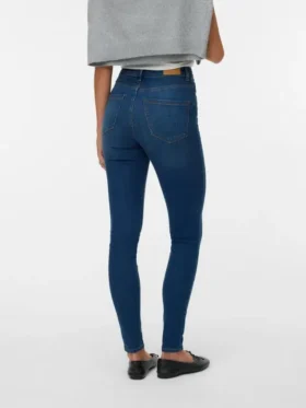 Jeans a vita alta e vestibilità skinny VMSophia