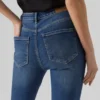 Jeans a vita alta e vestibilità slim VMSophia