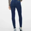 Jeans a vita alta e vestibilità slim VMSophia