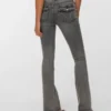 Jeans a vita bassa e taglio svasato Vmcamille