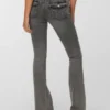Jeans a vita bassa e taglio svasato Vmcamille