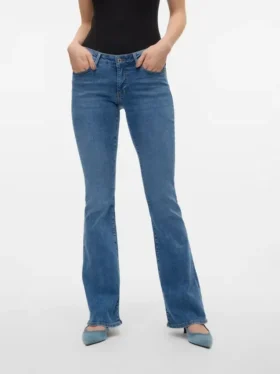 Jeans a vita bassa e taglio svasato Vmsigi