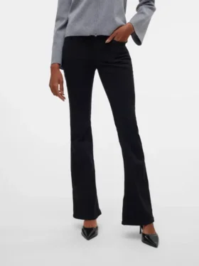 Jeans a vita bassa e taglio svasato Vmsigi