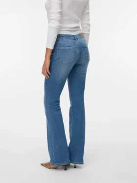 Jeans a vita bassa e taglio svasato Vmsigi