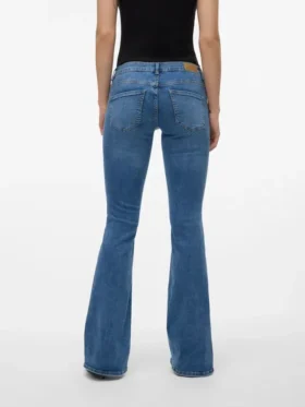 Jeans a vita bassa e taglio svasato Vmsigi