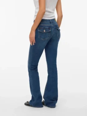 Jeans a vita bassa e taglio svasato Vmsigi