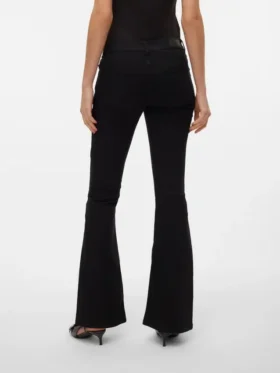 Jeans a vita bassa e taglio svasato Vmsigi