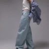 Jeans a vita bassa e vestibilità ampia di Topshop