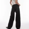 Jeans a vita bassa e vestibilità comoda di Topshop