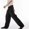 Jeans a vita bassa e vestibilità comoda di Topshop