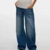 Jeans a vita media con gamba larga