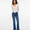 Jeans a vita media e taglio svasato Vmphoebe