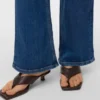 Jeans a vita media e taglio svasato Vmphoebe